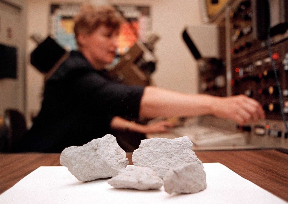 Dois meteoritos que caíram na Terra em 1998 contêm «ingredientes da vida»