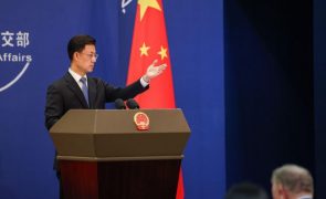 China pede aos EUA para mostrar respeito se 