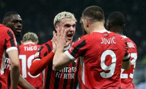 AC Milan de Conceição 'abate' Inter com três golos e está na final da Taça