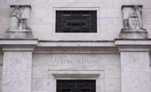 Reserva Federal aponta que impacto negativo da guerra comercial lançada por Trump já se sente nos EUA
