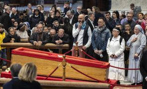 Cerca de 50 chefes de Estado e 10 monarcas no funeral do Papa