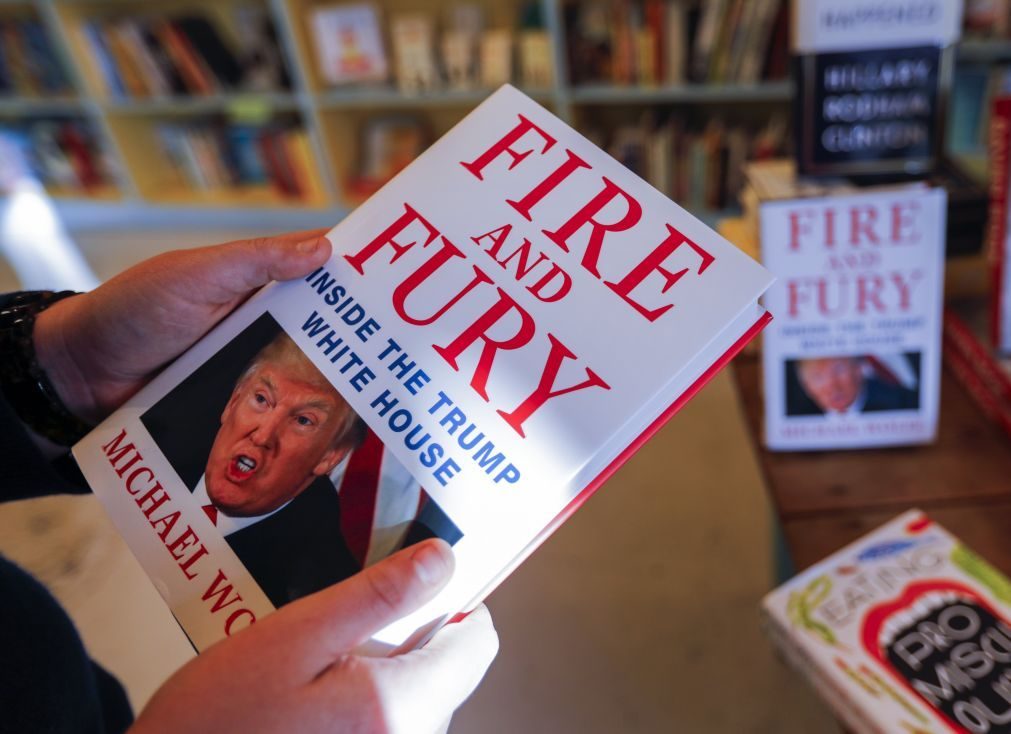 Livro «Fogo e Fúria» chega ao topo de vendas nos Estados Unidos