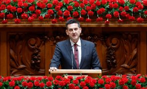 IL considera que há valores de Abril por cumprir e pede mudança