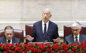 Marcelo elogia vida e obra do Papa Francisco que associa aos valores de Abril