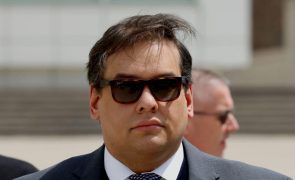 Ex-deputado republicano de Nova Iorque George Santos condenado a 7 anos de prisão
