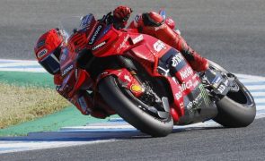 Marc Márquez vence em Jerez e mantém o pleno nas corridas sprint