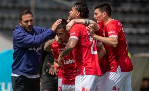Santa Clara vence Arouca e sobe provisoriamente à zona europeia