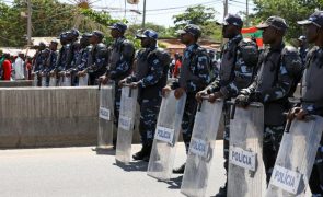 Polícia angolana detém jornalistas que cobriam marcha de estudantes