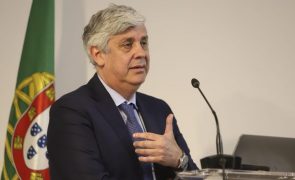 Centeno diz que propostas de partidos devem ter presente estabilidade financeira