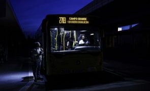 Luz regressa a Lisboa gradualmente mas Bairro da Liberdade continua às escuras