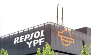 Lucros da Repsol caem 62,2% no 1.º trimestre para 366 milhões de euros
