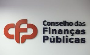 Crescimento de 2,4% em 2025 é 