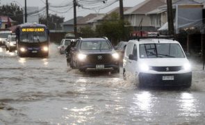Levantado alerta de 'tsunami' no sul do Chile