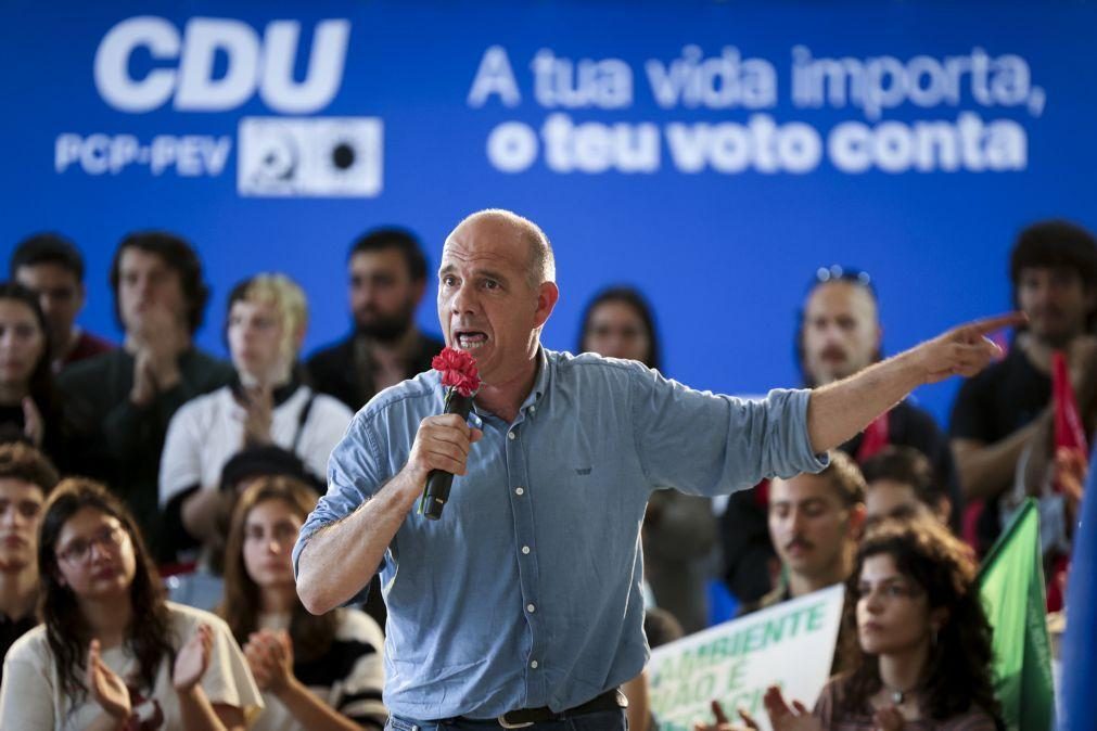Raimundo diz que notificação de imigrantes é