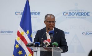 Cabo Verde condecora presidente do BAD na inauguração de parque tecnológico