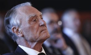 Cavaco defende que Montenegro foi alvo de 