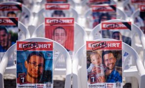 Famílias acusam Governo israelita de sacrificar reféns em Gaza