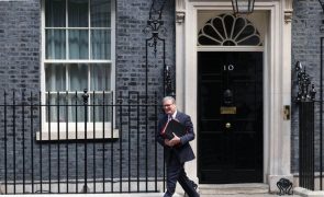 PM britânico critica 