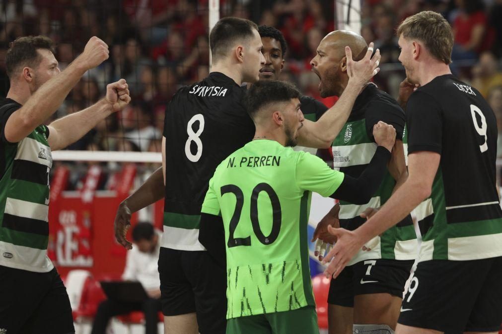 Sporting vence 'negra' frente ao Benfica na Luz e sagra-se campeão nacional de voleibol