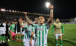 Betis garante presença na final da Liga Conferência com golo no prolongamento