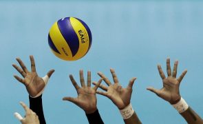 Benfica campeão nacional feminino de voleibol 50 anos depois