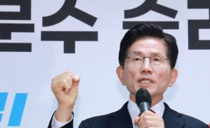 Kim Moon-soo confirmado candidato presidencial do partido no poder na Coreia do Sul