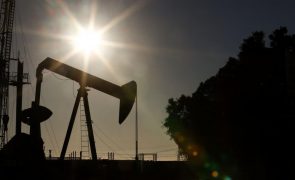 Brent sobe 3,6% após acordo entre EUA e China