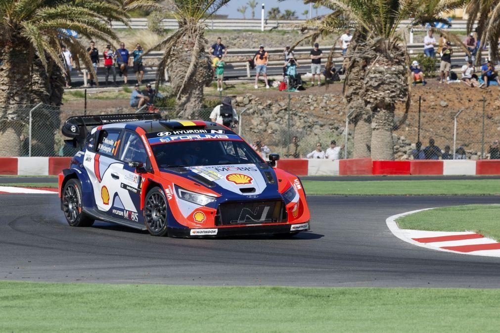 Campeão Neuville tenta responder à armada japonesa no Rali de Portugal