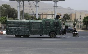 Aeroporto de Sana de novo operacional após bombardeamentos israelitas