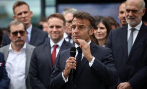 Sanções da UE se Rússia não aplicar cessar-fogo, avisa Macron