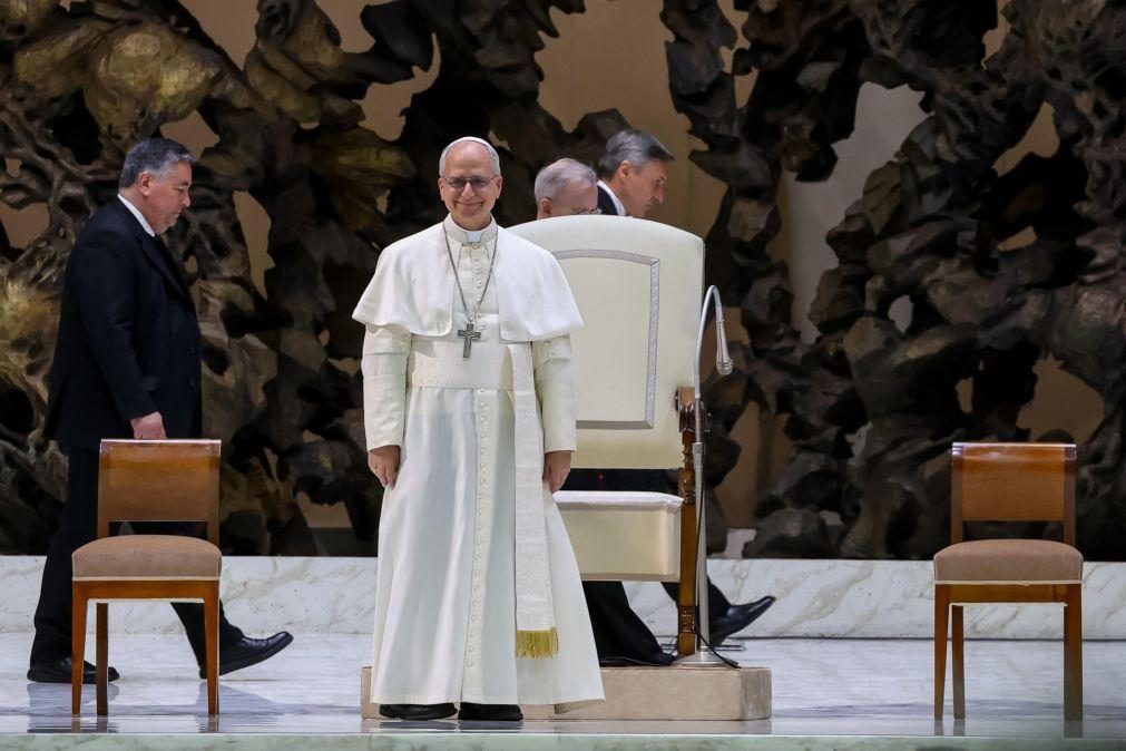 Papa Leão XIV oferece mediação do Vaticano para