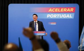 Rocha desafia PS a esclarecer se vai bloquear ou colaborar com um Governo com a IL