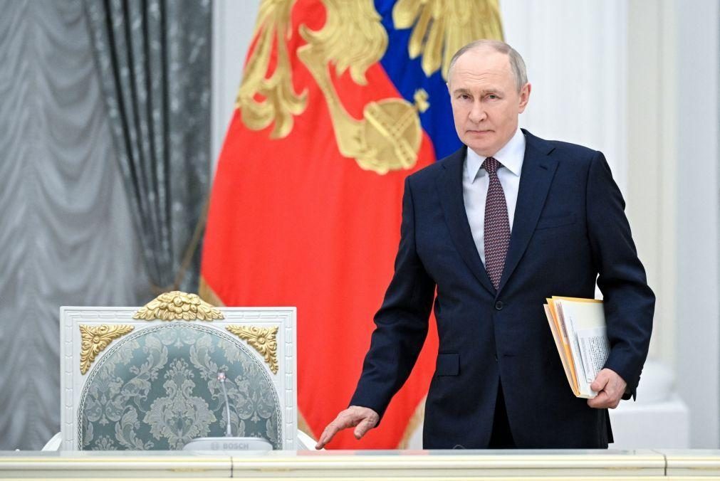 Putin demite comandante das forças terrestres do exército russo