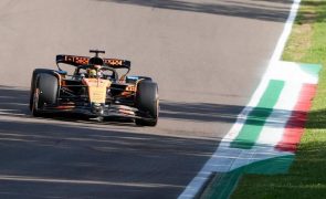 Oscar Piastri conquista 'pole' em Emília-Romana logo à frente de Verstappen