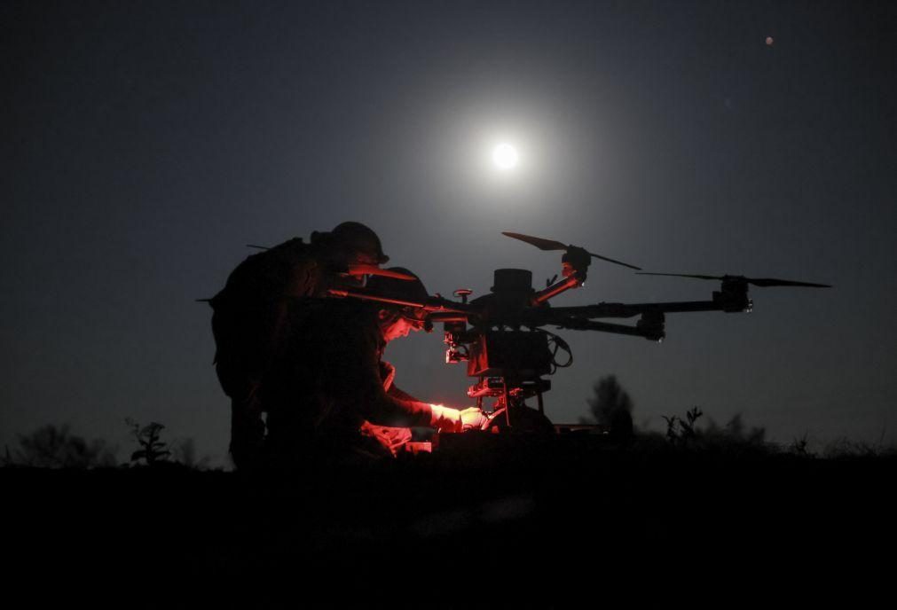 Força aérea ucraniana afirma que intercetou 88 de 273 drones disparados pela Rússia