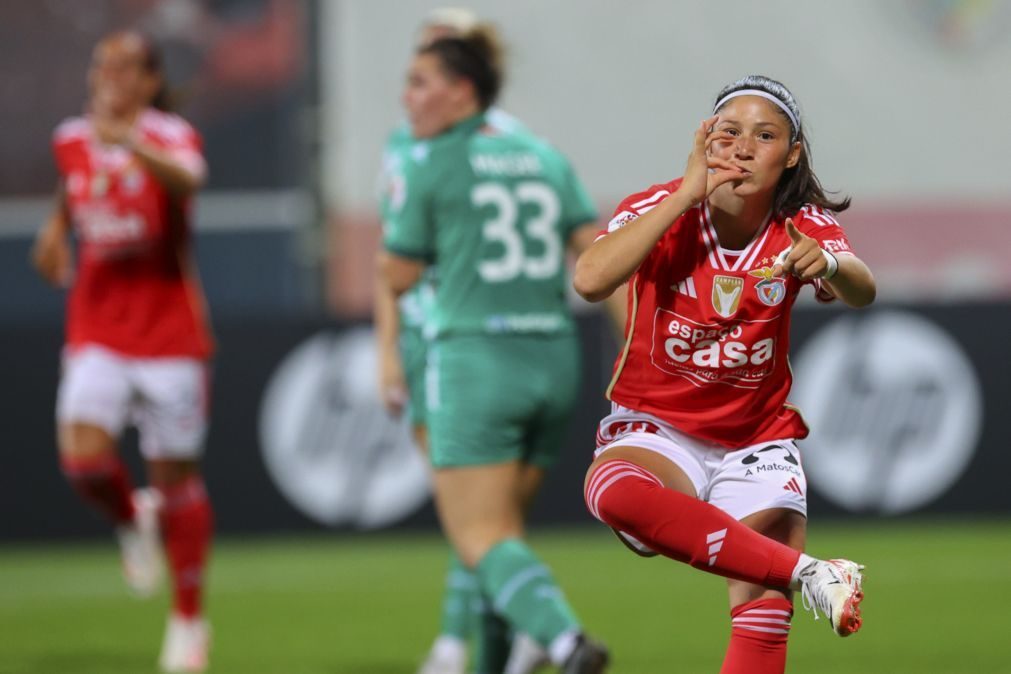 Futebolista Lara Martins renova com o Benfica por mais três épocas