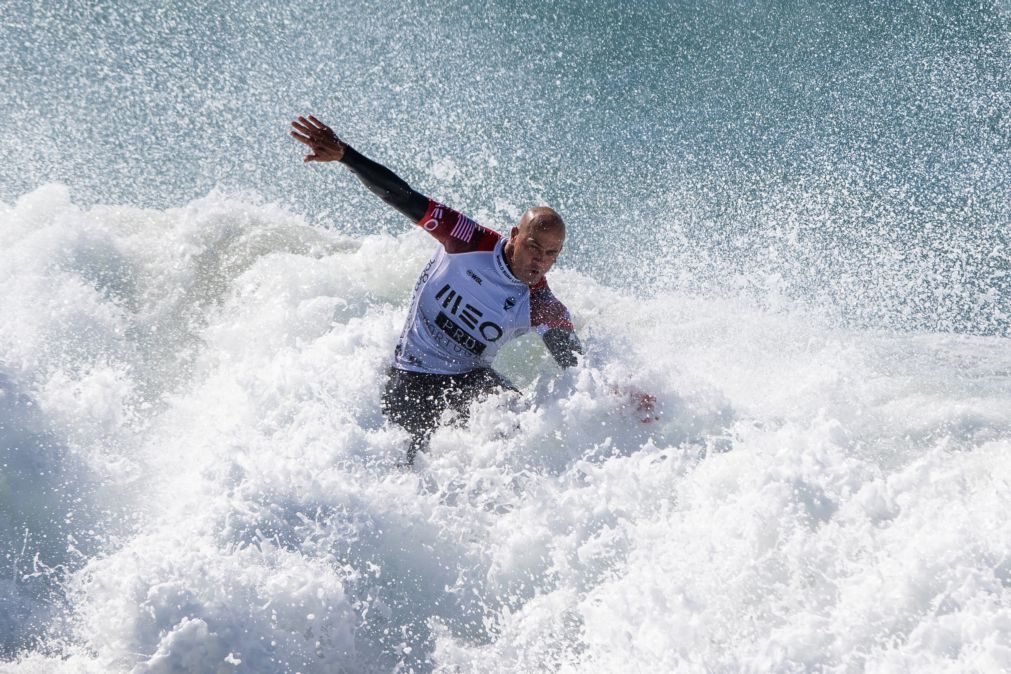 Kelly Slater volta à competição na Liga Mundial de surf nos Estados Unidos