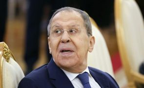 Rússia afasta eventual encontro negocial com Kiev no Vaticano