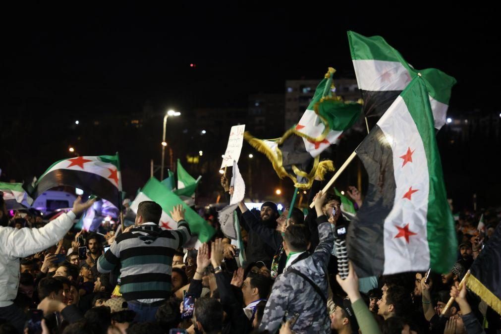 Mais de 8 milhões de pessoas eram procuradas pelos serviços secretos sírios de Al-Assad