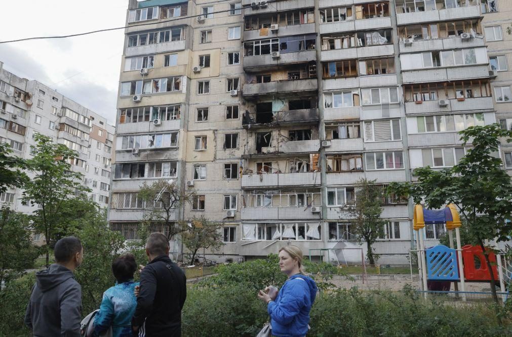 Ataques russos deixam quatro mortos no oeste da Ucrânia e três em Kiev