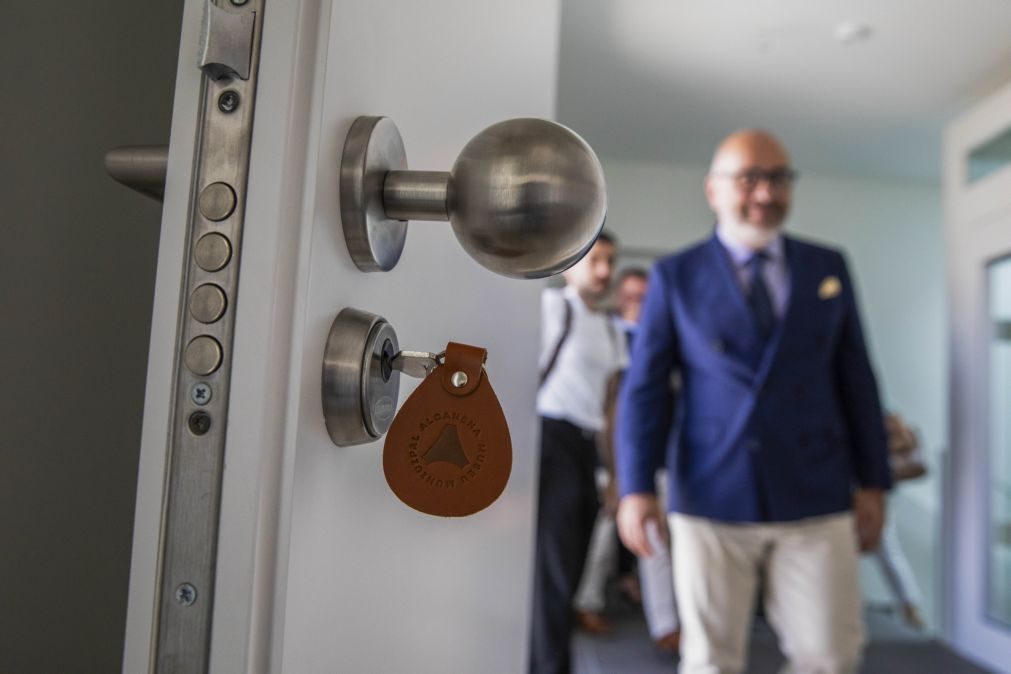 Governo continua