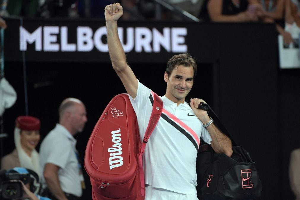 Open da Austrália: Federer na final, face ao abandono de Chung