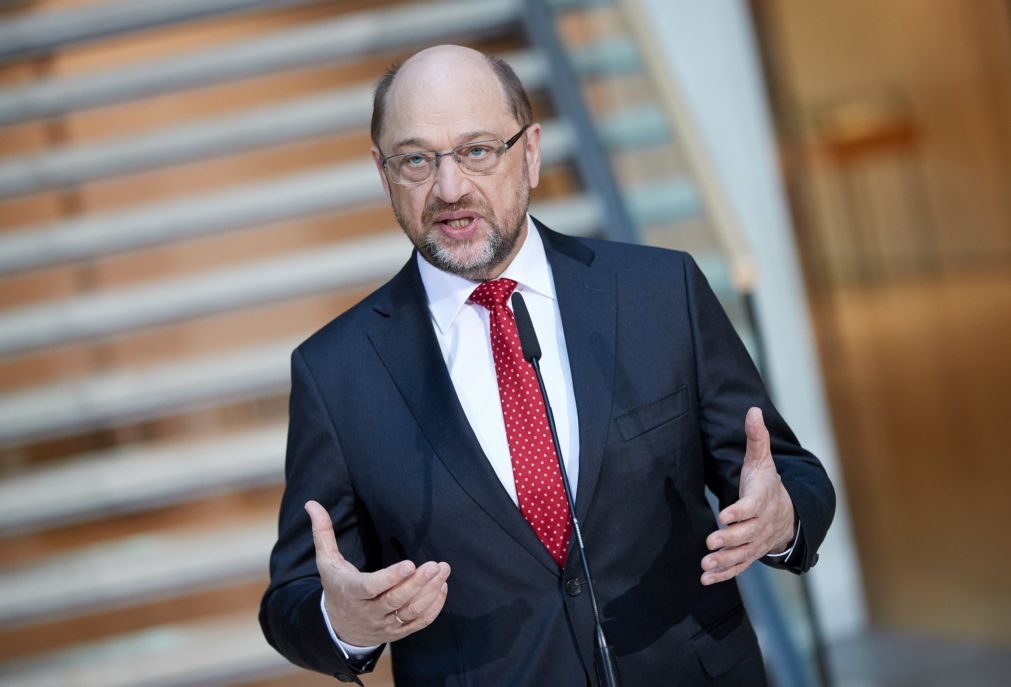 Schulz anuncia «mudança de rumo» na política europeia da Alemanha