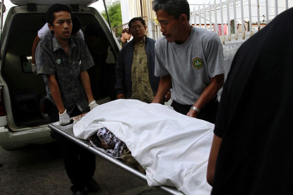 ÚLTIMA HORA: Acidente com autocarro em Java faz pelo menos 27 mortos