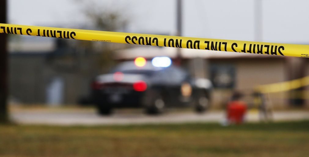 Várias vítimas em tiroteio em escola dos Estados Unidos