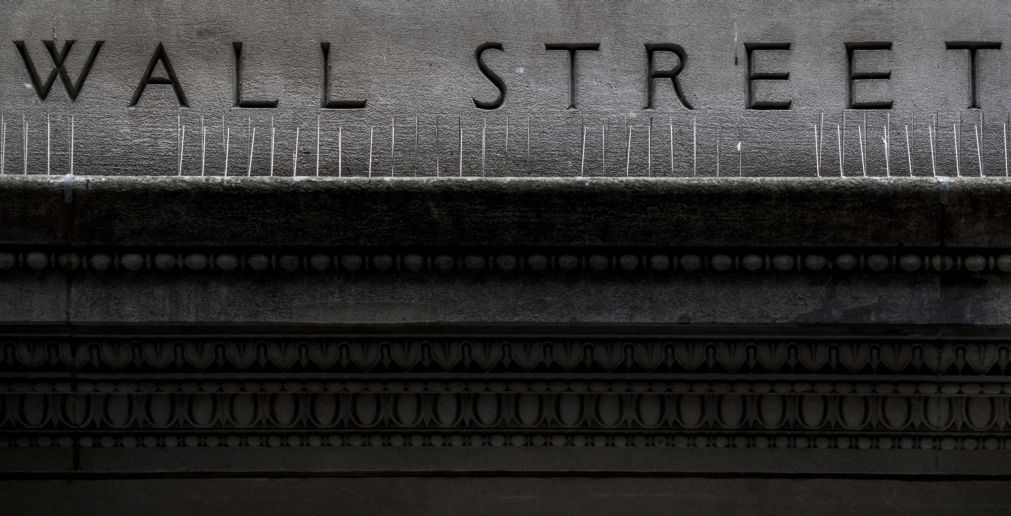 Wall Street fecha em alta sessão liderada pela banca e tecnológicas