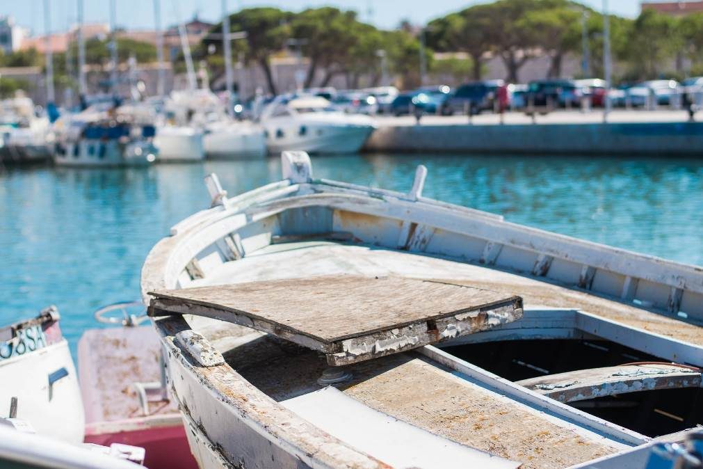 Homem caiu ao mar ao largo de Cascais