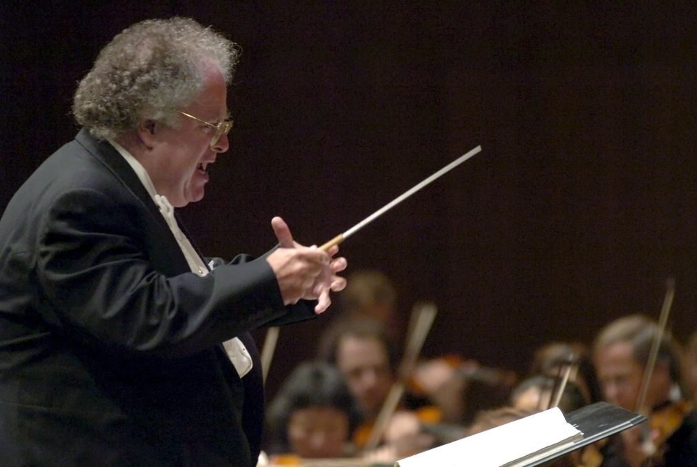 Ópera de Nova Iorque despede James Levine depois de confirmado assédio sexual