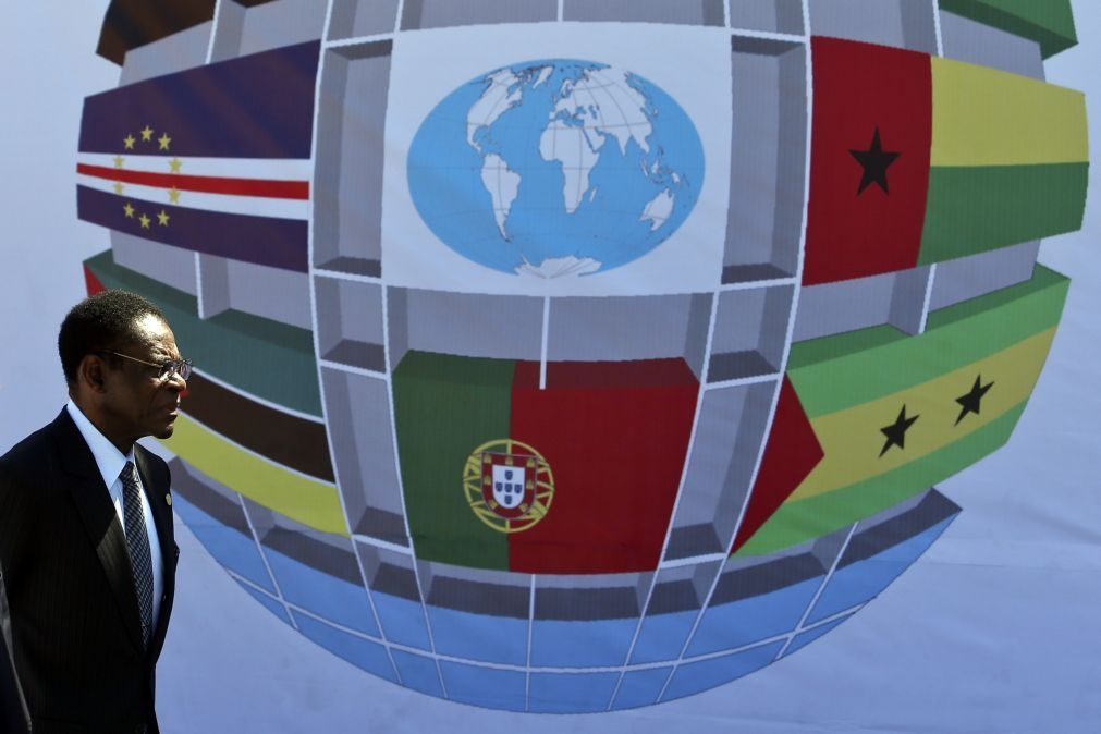 São Tomé e Príncipe quer participar no ensino de português na Guiné Equatorial