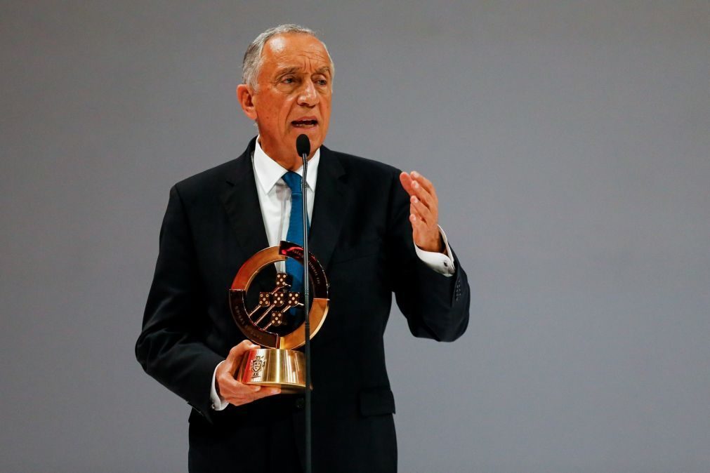 Marcelo apela a que futebol português manifeste a mesma grandeza